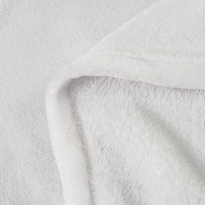 BEDELITE Fleece Blanket Soft Plush Queen Size Bed Blanket White 90"x90" | Ultra Soft Fleece, Plush Microfiber, Lightweight Warmth, All Season Comfort, Fade Resistant, Machine Washable,Perfect for Bed