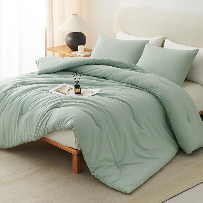 Oversized King Comforter Set, 3 Pieces Sage Green Quilted Bedding | 270 GSM Down Alternative Fill, 4 Corner Ties for Duvet Insert Use, All Season, OEKO-TEX Certified, 2 Pillowcases, 120 x 98 in
