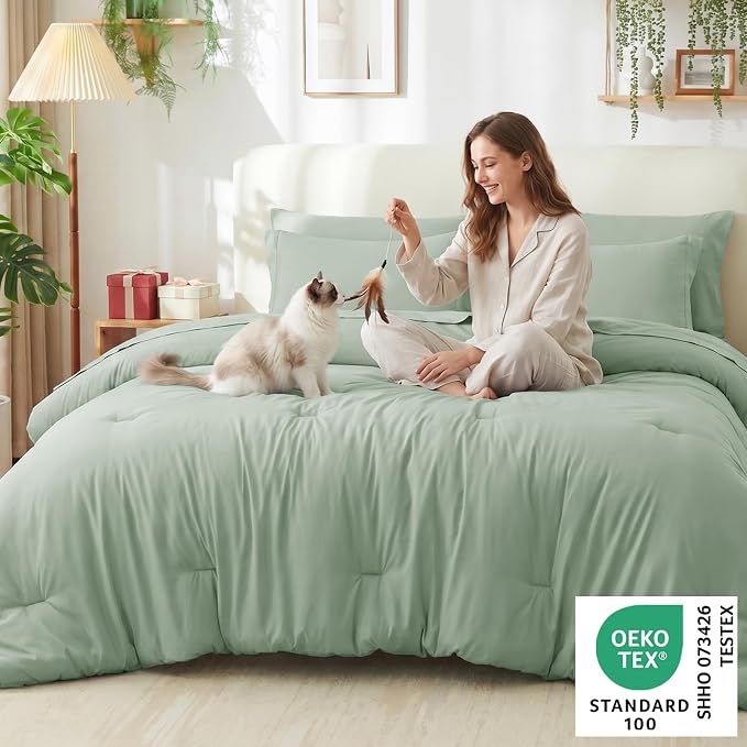 California King Comforter Set Sage Green, 7 Pieces Bed in a Bag | OEKO-TEX Certified, All-Season, Bedroom, 240GSM Down Alternative Comforter, Flat & Fitted Sheets, 2 Pillowcases & 2 Shams