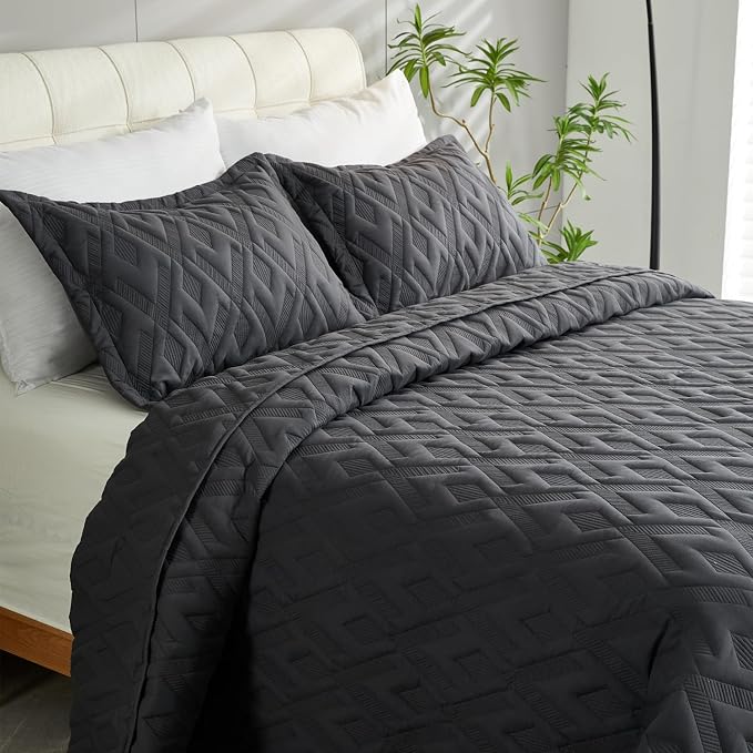 Cmfshape Diamond Embroidery Quilt Set,3 Pieces Queen Quilt Bedding Set,Lightweight Soft Quilt Set for All Seasons,Soft Bedspread Reversible Coverlet(Dark Gray,92"x96")