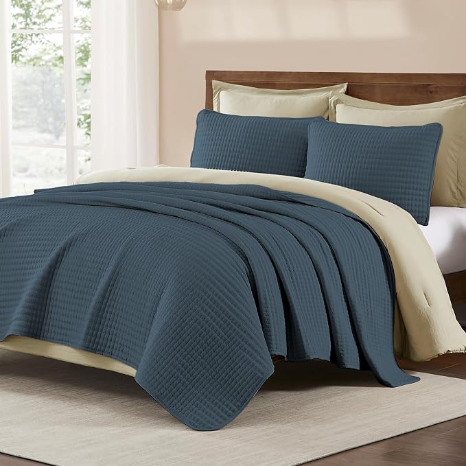King Size Quilt-Lightweight Navy Blue Bedspreads King Quilt Bedding Set | Soft Coverlet with 2 Pillow Shams for All Seasons, Suitable for Bed, Couch, 3 Pieces, 106"x94"