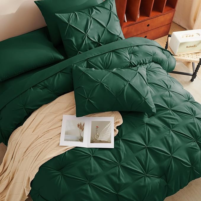 HIMEET King Size Comforter Set Emerald Green - 7 Pieces Bed in a Bag | OEKO-TEX Certified, 240GSM Down Alternative Comforter, 14" Deep Pocket Fitted Sheet + Flat Sheet + 2 Pillowcases + 2 Shams