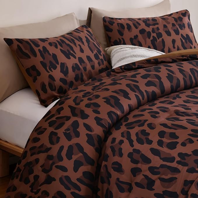 Cheetah Print Comforter Set Queen, Luxury Leopard Print Bedding, Brown | Soft Microfiber Animal Bedding Set with 2 Breathable Pillowcases, Faux Fur Texture, for an All-Season Comforter