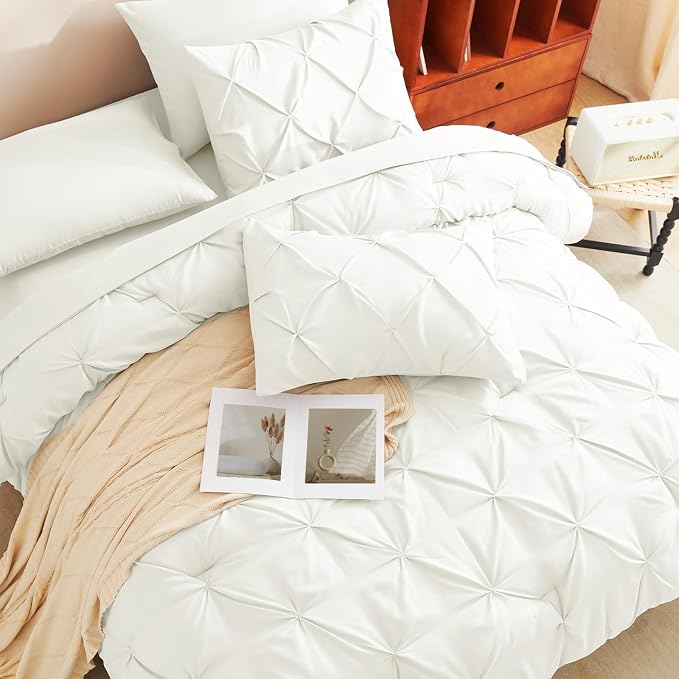 HIMEET Pintuck Bed in a Bag, 7 Pieces Full Size Comforter Set Ivory, Luxury Pinch Pleat Bed in a Bag, Soft All Season Bedding Sets with Comforter, Flat Sheet, Fitted Sheet and Pillowcases & Shams
