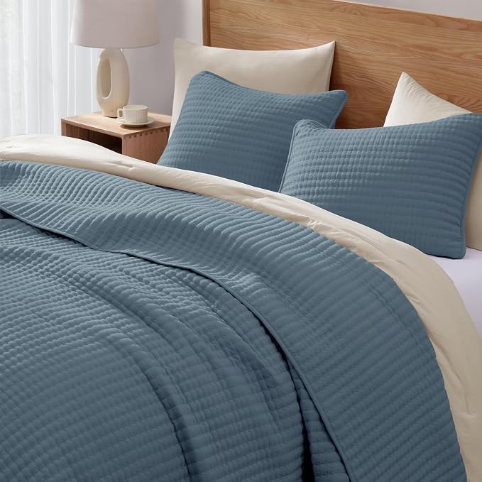 King Size Quilt-Lightweight Bedspreads Blue King Quilt Bedding Set | Soft Coverlet with 2 Pillow Shams for All Seasons, Suitable for Bed, Couch, 3 Pieces, 106"x94"