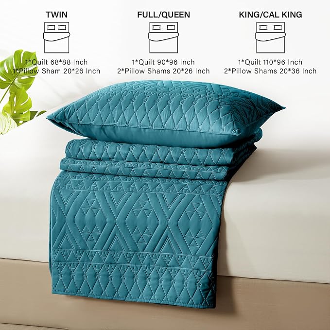 akkialla Full/Queen Quilt Set, Teal Lightweight Microfiber Bedspread Coverlet, Boho Geometric Pattern, Soft All-Season Bedding, 3-Piece (1 Quilt, 2 Pillow Shams)