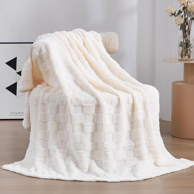 Creme White Fleece Throw Blanket 50”×60”Checkered Design for Couch | Super Soft Cozy Plush Microfiber 3D Square Pattern Flannel Blanket for Sofa Bed Lightweight for Adults,Women