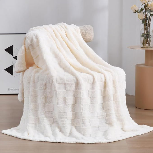 Creme White Fleece Throw Blanket 50”×60”Checkered Design for Couch | Super Soft Cozy Plush Microfiber 3D Square Pattern Flannel Blanket for Sofa Bed Lightweight for Adults,Women