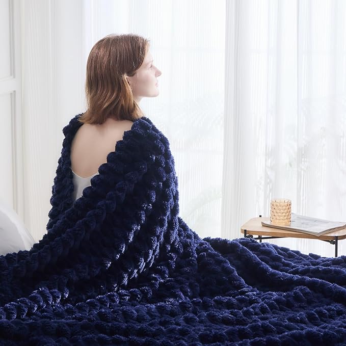 NEWCOSPLAY Fleece Clouds Cozy King Blanket for Couch, Dark Navy, 90"x110" | Premium Silky Flannel Blanket, Soft Lightweight Fluffy Throw Blanket for Bed Sofa Decor, Gift for All Season Use