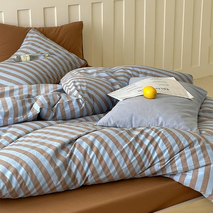 LifeTB Queen Comforter Set Vintage Striped Comforter Set, 3 Pieces Blue Brown Stripes Pattern Printed Comforter with 2 Pillowcases, Fluffy Soft Lightweight Retro Striped Bedding Set for All Seasons