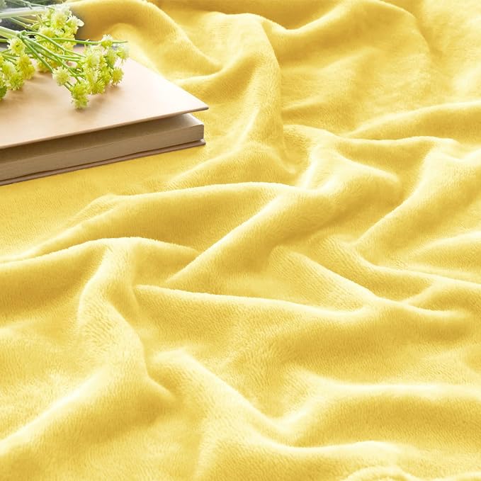 BEDELITE Fleece Blanket Soft Plush Throw for Couch Light Yellow 50"x60" | Ultra Soft Fleece, Plush Microfiber, Lightweight Warmth, All Season Comfort, Fade Resistant, Machine Washable, Couch Sofa Bed