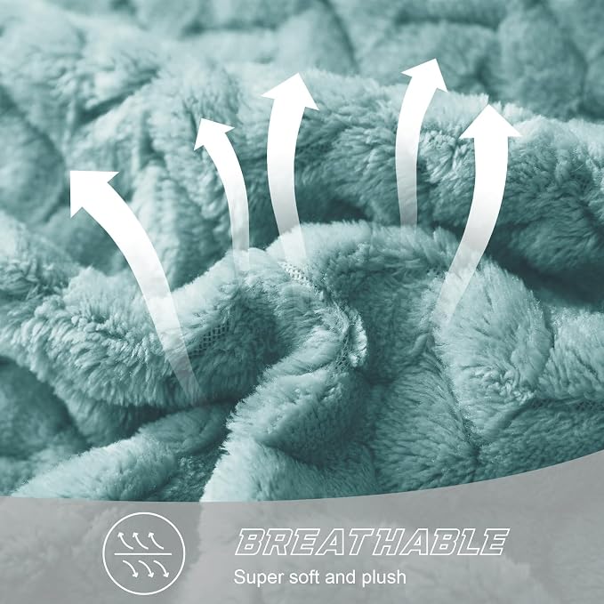 Exclusivo Mezcla Soft Fleece Bed Blanket King Size, 90”x104”, Celadon | Cozy Fluffy Lightweight Blankets for Summer, Decorative Plush Flannel Throws for Living Room, Bedroom with Leaves Pattern