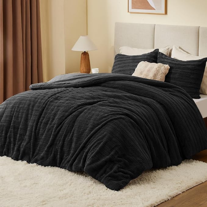 BEDELITE Faux Fur King Size Comforter Set, Fluffy Bed Set, Black | Super Soft & Warm, Luxury Fuzzy Cozy Comforter for Winter, Heavy Plush Bed set, with 2 Pillowcases