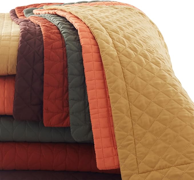 SunStyle Home Queen Quilt Bedding Set, Lightweight Summer Bedspreads,Green | Soft Coverlet With 2 Pillow Shams,Morden Style Quilts for All Season,Suitable for Bed, Couch,Bedroom,Guest Room,90"X96"