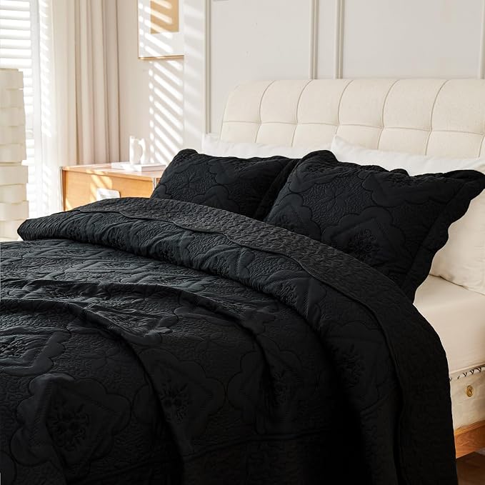 Cmfshape Floral Embroidery Quilt Set,3 Pieces Queen Quilt Bedding Set,Classic Diamond Pattern Quilts,Ultra Soft Lightweight Reversible Bedspread Coverlets for All Season(Black,90"x90")