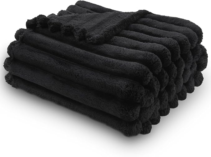 NEWCOSPLAY Fleece Ribbed Cozy Throw Blanket for Couch, Black, 50"x60" | Premium Silky Flannel Blanket, Soft Lightweight Fluffy Throw Blanket for Bed Sofa Decor, Gift for All Season Use