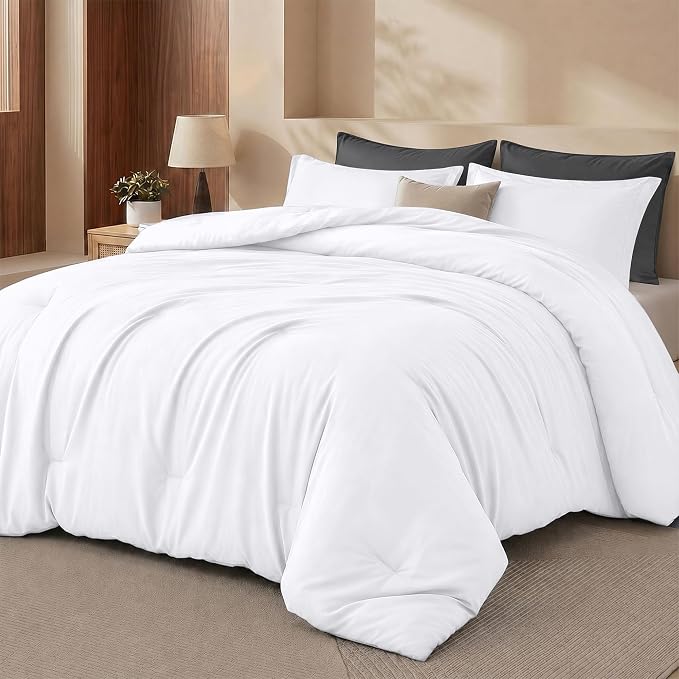 Queen Comforter Set 3 Piece White by Utopia Bedding, Comforters Queen Size, Bedding Comforters Sets, Down Alternative Soft Bed Set, 1 Comforter (88 x 88 inches) 2 Pillow Shams (20 x 26 inches)