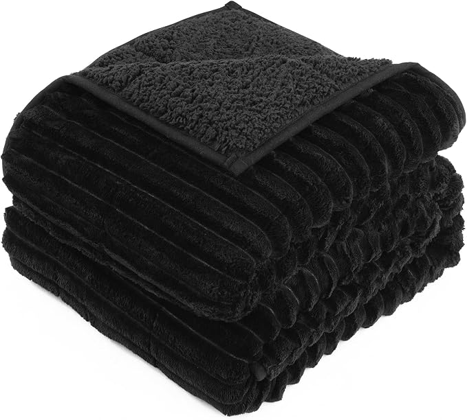 Mr. Sandman Weighted Blankets for Adults, Queen Size 60 x 80 Inches, 15lbs | Machine Washable; Soft Warm Sherpa Fleece; Soft Plush Jacquard with Glass Beads; Heavy Throw for Calm Relaxing Sleep; Black