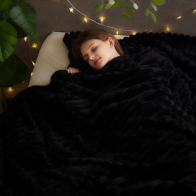 NEWCOSPLAY Fleece Ribbed Cozy Queen Blanket for Couch, Black, 90"x90" | Premium Silky Flannel Blanket, Soft Lightweight Fluffy Throw Blanket for Bed Sofa Decor, Gift for All Season Use