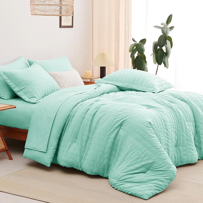 Queen Comforter Set, 7 Pieces Mint Green Seersucker Bed in a Bag | OEKO-TEX Certified, All Season Bedding Set with 240 GSM Down Alternative Comforter, Flat & Fitted Sheets, Pillowcases & Shams