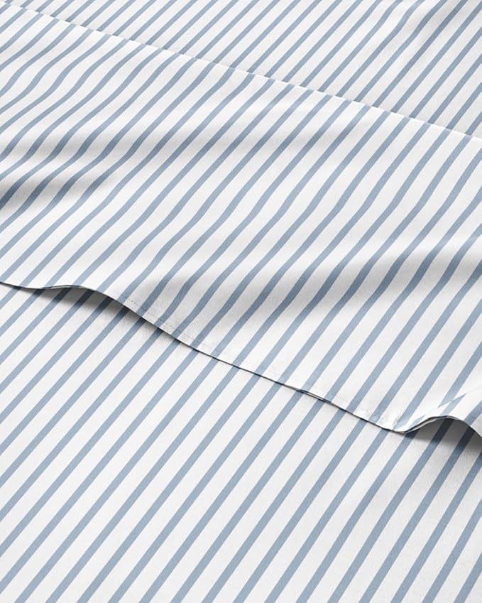 Cal King 4 Piece Striped Sheet Set - Breathable & Cooling - Ocean Stripe | 1 Flat, 1 Fitted & 2 Pillowcases w/ Deep Pockets, Luxury Striped Bedding, Soft, Breathable & Cooling, Wrinkle & Fade Free