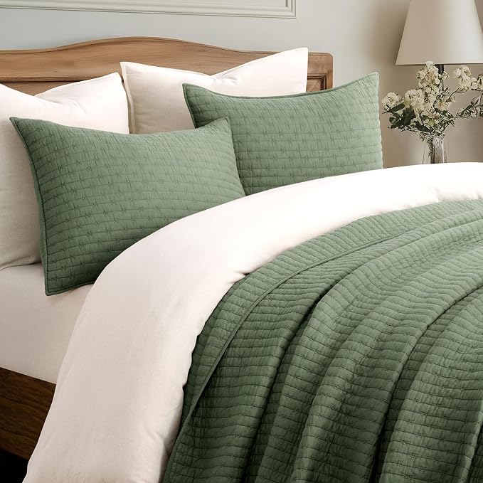 Cross Stitch Pre-Washed Cotton Quilt Bedding Set King Size, Oversized 3 Pieces Lightweight Bedspread Coverlet for All Season, with 2 Matching Shams, Olive Green,108"x96"