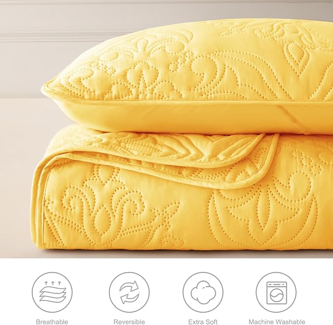 Whale Flotilla Queen Quilt Bedding Set Vintage Damask Reversible Bedspread | Suitable for Bed, 3 Pieces Yellow Lightweight Breathable Quilts Queen Size, Ultrasonic Coverlet Bed Cover with 2 Pillow Shams