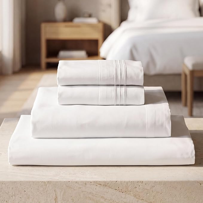 Mellanni Extra Deep Queen Sheets - 4 PC Iconic Collection Bedding | Hotel Luxury, Ultra Soft, Cooling Bed Sheets - Wrinkle, Fade, Stain Resistant (Queen, White)