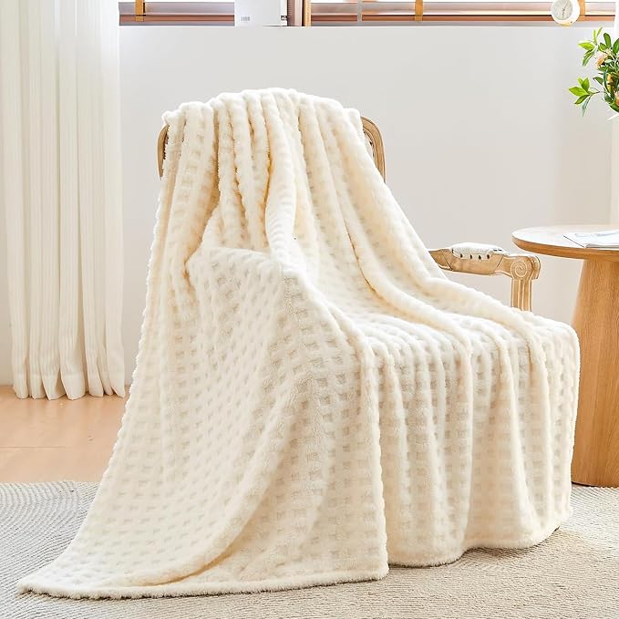NEWCOSPLAY 3D Waffle Checkered Flannel Twin Blanket, Ivory, 60"x80" | Super Soft Cute Lightweight Decorative Premium Silky Fleece Blanket for Couch Sofa Bed, Gift for Women Men, All Season Use