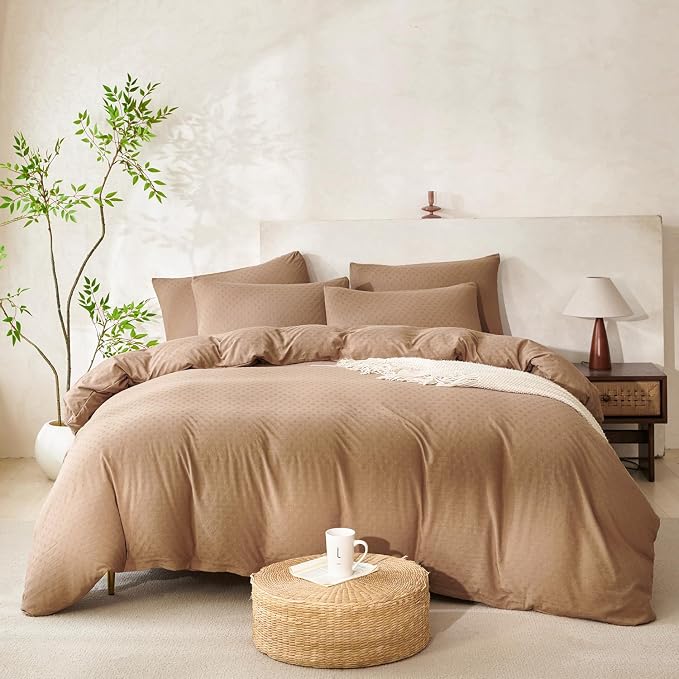 Dark Brown Comforter Set Queen Size Polka Dot Soft Luxury Washed Microfiber Jacquard 3 Pieces Bedding, Dark Brown Dot Pattern Comforter with 2 Pillowcases Breathable Durable Comfy