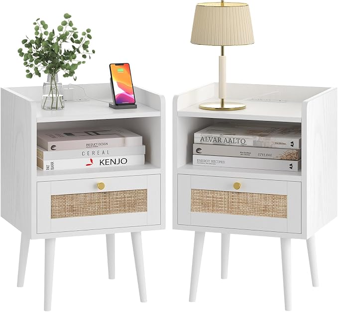MECHYIN Night Stand Set 2, Nightstands Set of 2 with Charging Station, Rattan Side Tables with Solid Wood Legs, Boho Bedside End Table for Apartment Bedroom Dorm Small Space