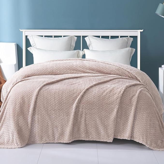 Exclusivo Mezcla Soft Fleece Bed Blanket Queen Size, 90”x90”, Camel | Cozy Fluffy Lightweight Blankets for Summer, Decorative Plush Flannel Throws for Living Room, Bedroom with Leaves Pattern