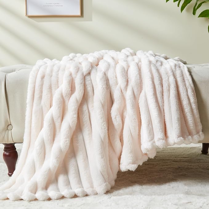 NEWCOSPLAY Fleece Ribbed Cozy King Blanket for Couch, Ivory, 90"x110" | Premium Silky Flannel Blanket, Soft Lightweight Fluffy Throw Blanket for Bed Sofa Decor, Gift for All Season Use