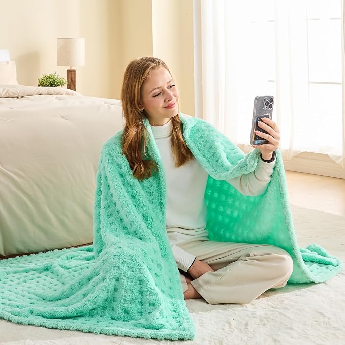 NEWCOSPLAY 3D Waffle Checkered Flannel Throw Blanket, Aqua, 50"x70" | Super Soft Cute Lightweight Decorative Premium Silky Fleece Blanket for Couch Sofa Bed, Gift for Women Men, All Season Use