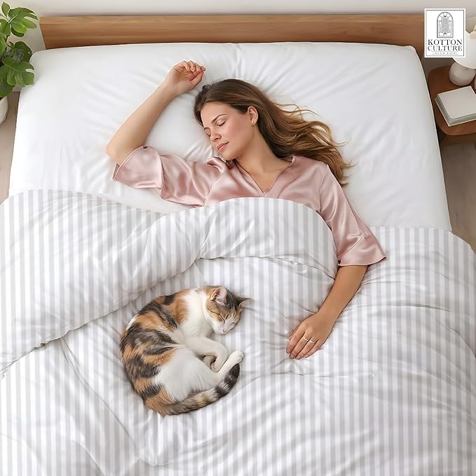 1 Pc Twin Size Duvet Cover Only -100% Egyptian Cotton 600 TC Ultra Soft Premium Durable Comforter Cover Zipper Closure & Corner Ties (Striped White, Twin/Twin XL 68" X 90")