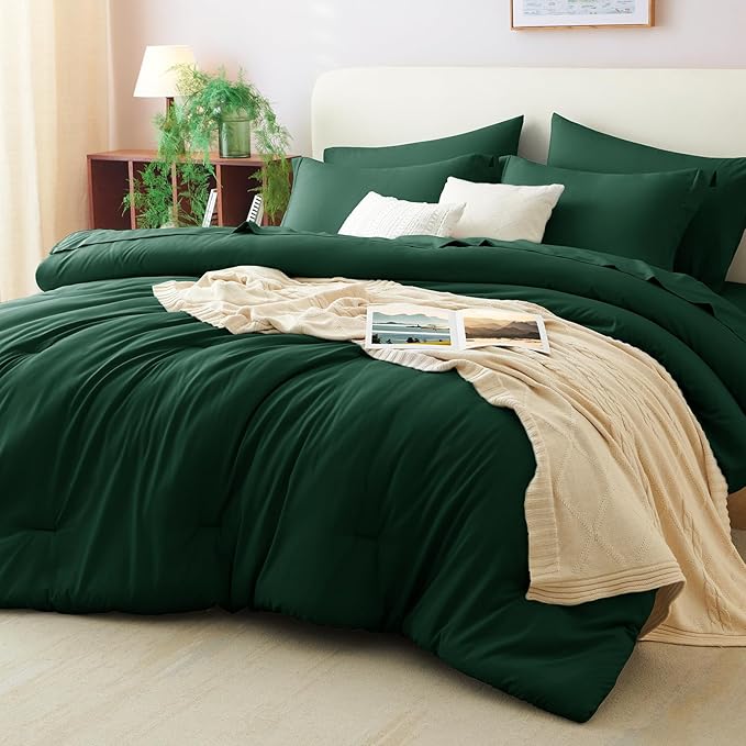 King Size Comforter Set Emerald Green, 7 Pieces Bed in a Bag | OEKO-TEX Certified, All-Season, Bedroom, 240GSM Down Alternative Comforter, Flat & Fitted Sheets, 2 Pillowcases & 2 Shams