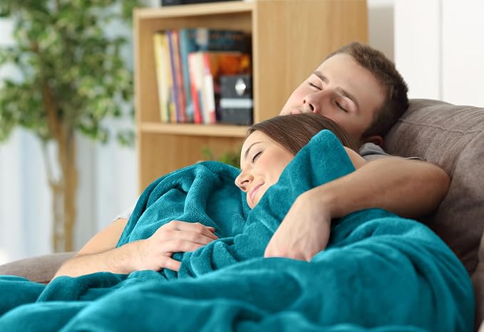 Utopia Bedding Soft Fleece Bed Blanket Queen Size Turquoise (90x90 Inch) | Microfiber Plush Warm Lightweight Breathable Cozy Blanket Anti-Static, All Season Use, Gift for Women and Men