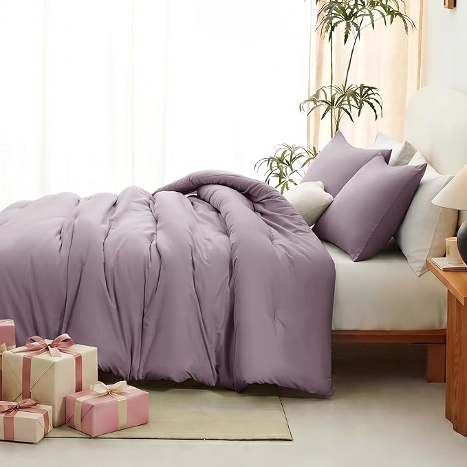 Oversized Queen Comforter Set 3 Pieces Dusty Purple Quilted Bedding | 270 GSM Down Alternative Fill, 4 Corner Ties for Duvet Insert Use, All Season, OEKO-TEX Certified, 2 Pillowcases, 98 x 98 in