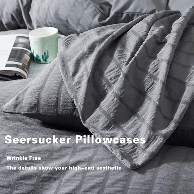 AveLom Dark Gray Seersucker Duvet Cover Set Twin Size (68 x 90 inches), 2 Pieces (1 Duvet Cover, 1 Pillow Cases), Soft Washed Microfiber Textured Duvet Cover with Zipper Closure, Corner Ties