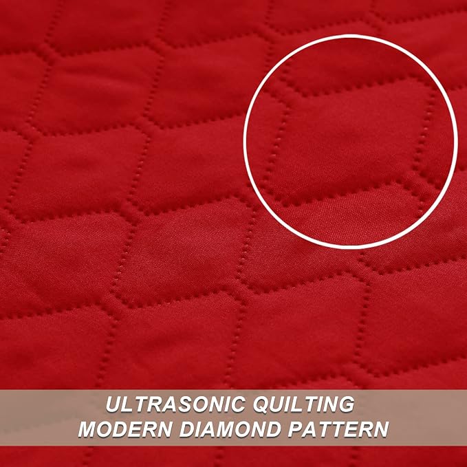 Exclusivo Mezcla Reversible California King Quilt Set, Red | Lightweight Bedspreads with 2 Pillow Shams, Soft Microfiber, All Season Bed Coverlets for Bedroom Guest Room, 112x104 Inch