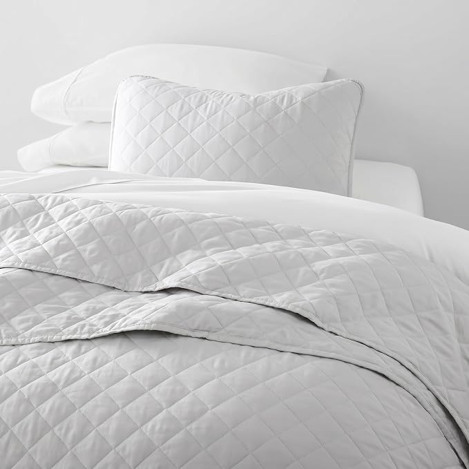 Merit Linens Modern Quilt Coverlet Soft Set in Diamond Stitching - Twin/TwinXL Light Gray
