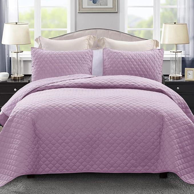 Exclusivo Mezcla Reversible Twin Quilt Bedding Set, Lilac | Lightweight Bedspreads with 1 Pillow Sham, Soft Microfiber, All Season Bed Coverlets for Dorm Bedroom Guest Room, 68x88 Inch