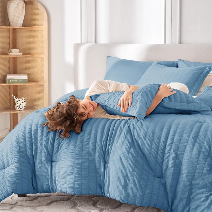 7 Pieces Queen Comforter Set, Seersucker Bed in a Bag Queen Size, All Season Luxury Bedding Set with Comforter, Flat Sheet, Fitted Sheet, Pillowcases & Shams, Mineral Blue