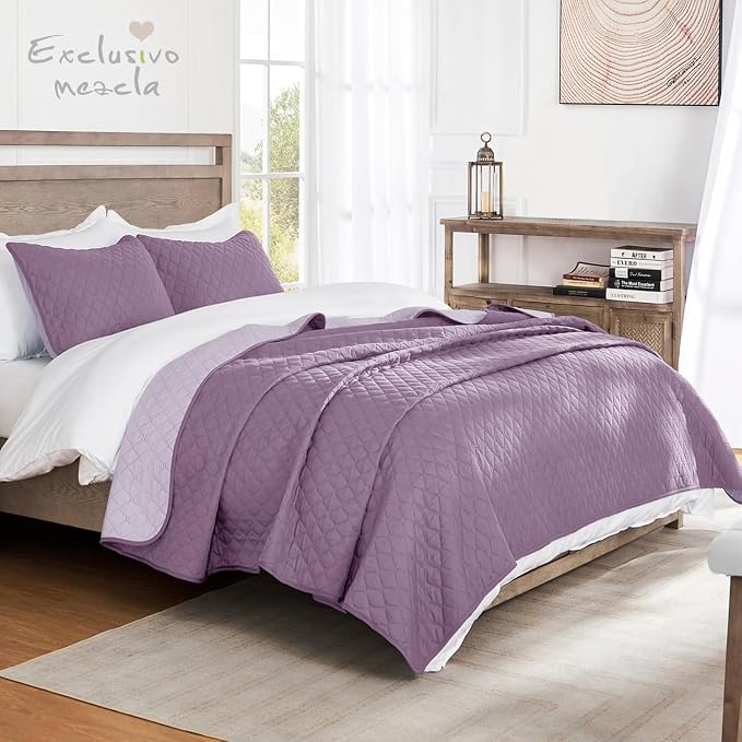 Exclusivo Mezcla Reversible California King Quilt Set, Dusty Lavender | Lightweight Bedspreads with 2 Pillow Shams, Soft Microfiber, All Season Bed Coverlets for Bedroom Guest Room, 112x104 Inch