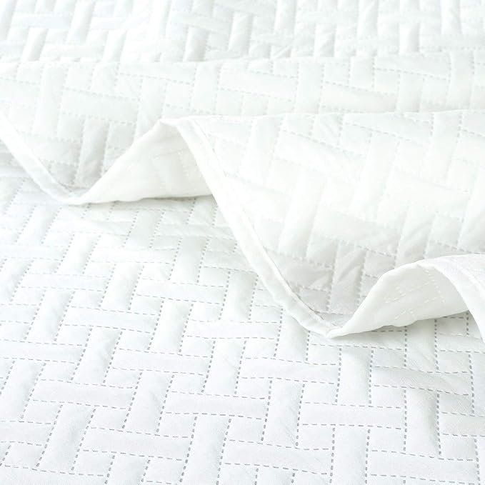 Legacy Decor 3 PCS Squared Stitched Pinsonic Soft Bedspread, Queen White | Oversized Queen Squared Stitched Coverlet, All Season, Oversized, White Color, 3 PCS Set, Bedspread Quilt Coverlet