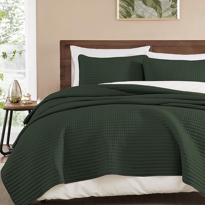 Queen Quilt-Lightweight Bedspreads Dark Green Queen Size Quilt Bedding Set | Soft Coverlet with 2 Pillow Shams for All Seasons, Suitable for Bed, Couch, 3 Pieces, 90"x94"