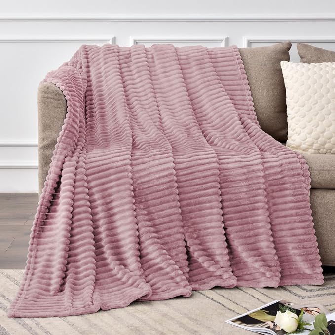 BEDELITE 3D Ribbed Berry Purple Fleece Twin Blanket for Couch, 60x80 Inch | Soft Warm Fluffy Blanket for Bed Sofa College Dorm Room Decor, Luxury Cozy Plush Birthday Gifts for Women Girls, Lightweight