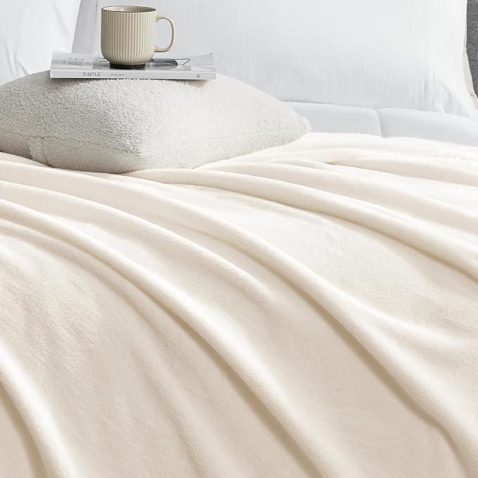 Hansleep Queen Beige Fleece Blanket, Soft Flannel Bed Blanket | Fuzzy Cozy Blanket 90x90 Inches, Multi-use for Bed, Sofa, Couch, Travel, Camping, All Season Warm Lightweight Cover