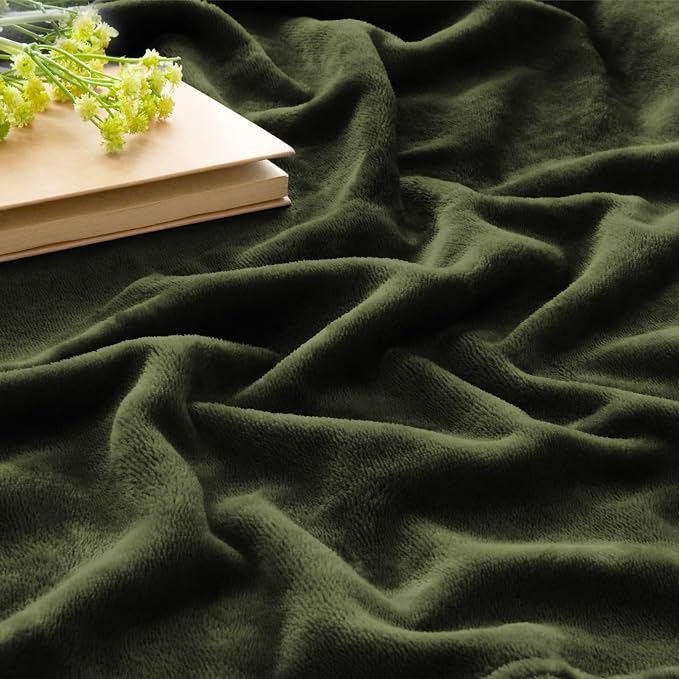 BEDELITE Fleece Blanket Soft Plush Twin Size Blanket Olive Green 60"x80" | Ultra Soft Fleece, Plush Microfiber, Lightweight Warmth, All Season Comfort, Fade Resistant, Machine Washable, Couch Sofa Bed