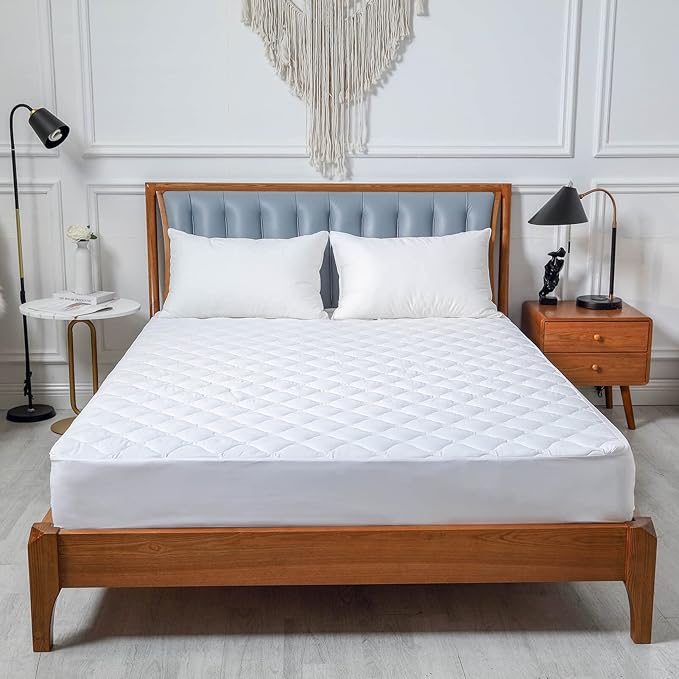 Kingnex Quilted Waterproof King Size Mattress Protector Pad | Padded Fitted Cover for 78x80 Bed, Soft Brushed Microfiber Surface, Noiseless